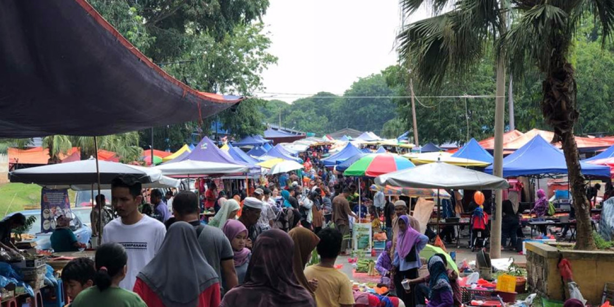 Pekan Sahari Temerloh: The Longest Sunday Market Recognized by the Malaysian Book of Records
