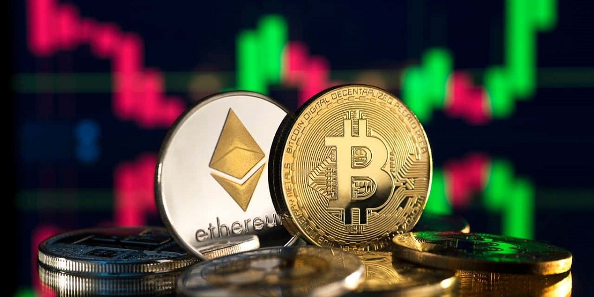 Spot Ethereum ETF May See Green Light in May, Boosts ETH Price